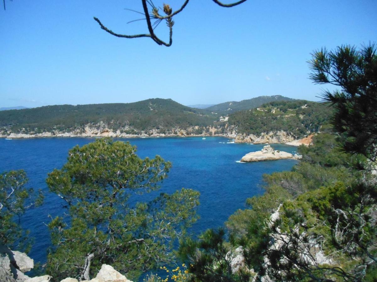 Bandol Nature Et Loisirs: Parking/ Piscine Exterior foto